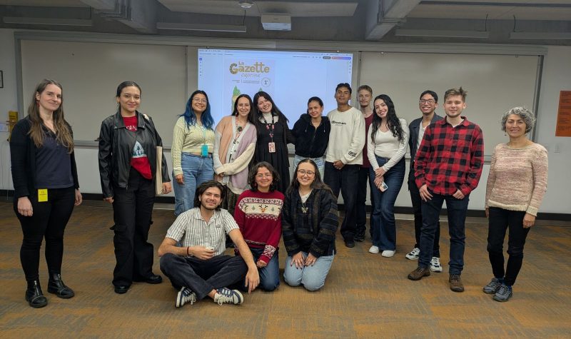 PXL_20251128_215541287 (1)